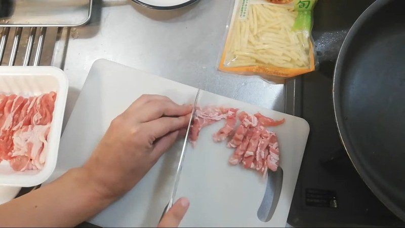豚モモ肉を細切りにする の画面