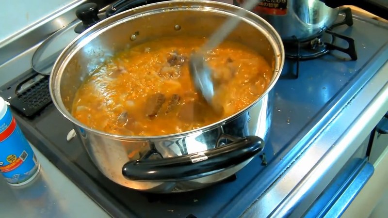 火を止めてカレールーを溶かし入れる の画面