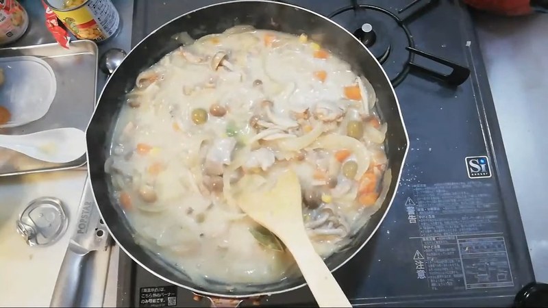 味をととのえてバターを加える の画面