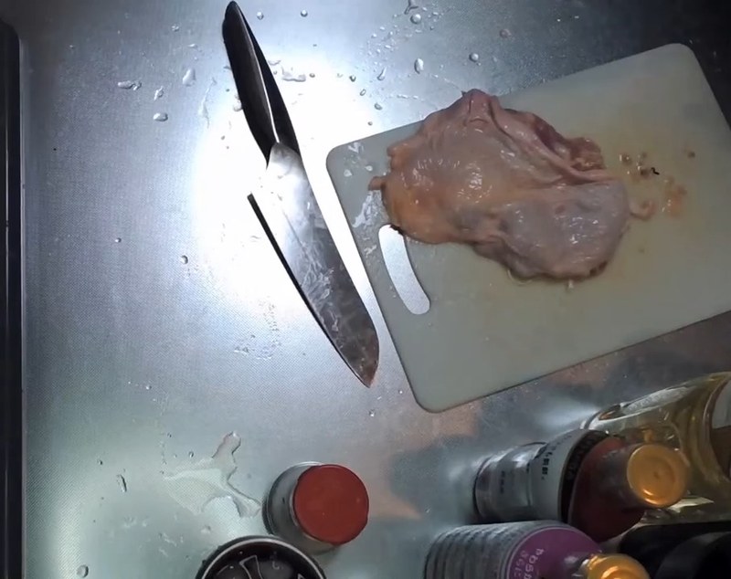 鶏肉を切り分ける の画面