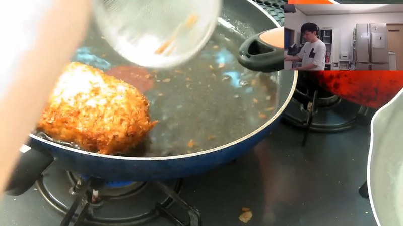 170℃の油できつね色に揚げる の画面
