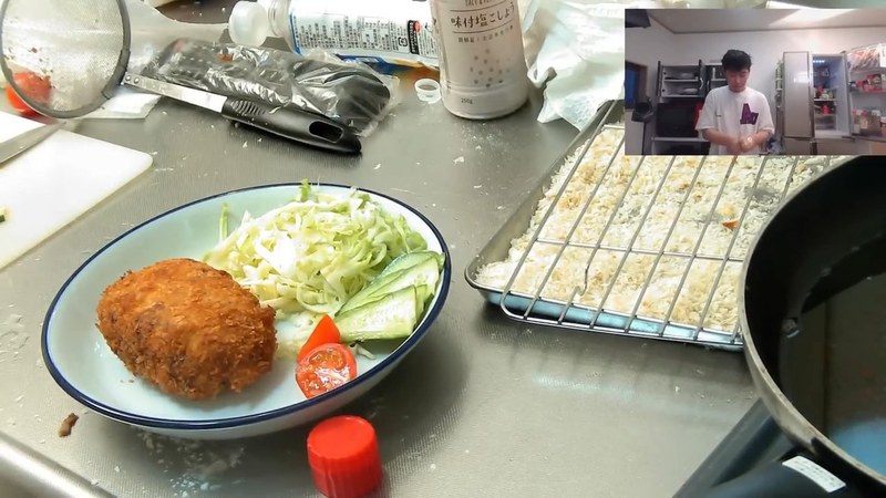 キャベツを添えて盛り付け の画面