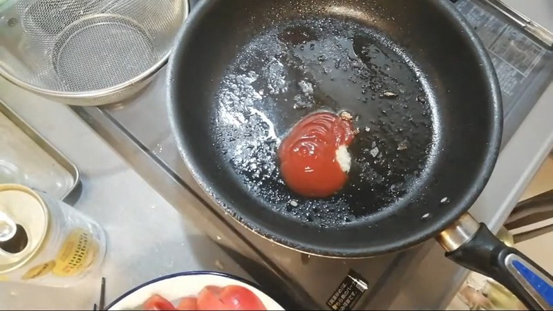 フライパンに残った肉汁でソースを作る の画面