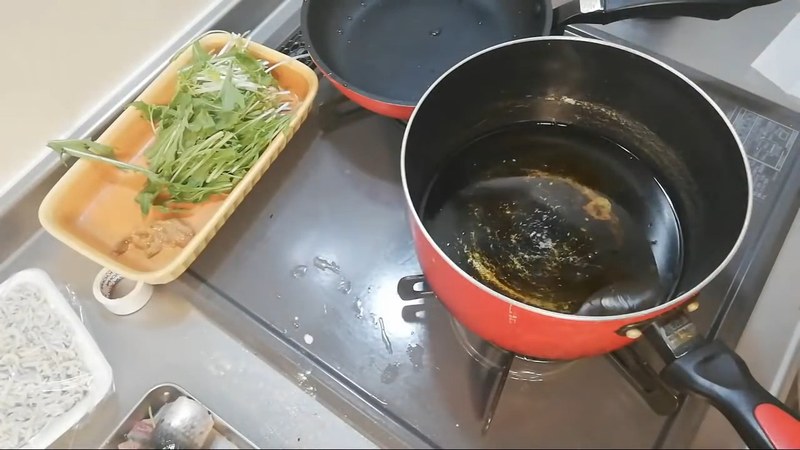 揚げ油を用意して熱する の画面
