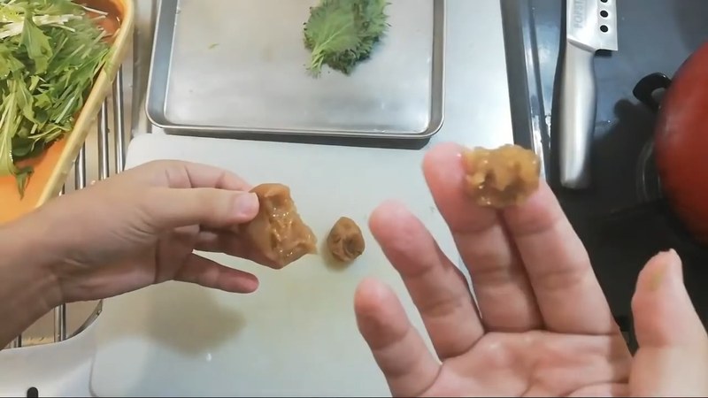 梅干しをたたいて梅肉にする の画面