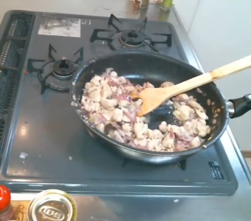 鶏肉を加えて下味をつける の画面