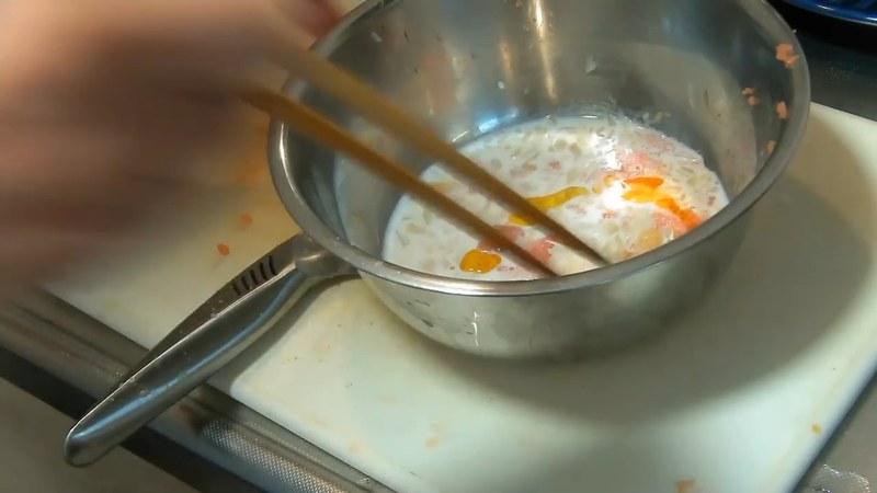 調味料を加えてソースを作る の画面