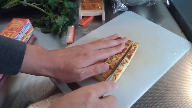 卵焼きとカニカマを切り揃える の画面