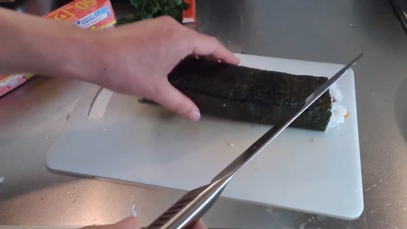 半分に切って完成 の画面