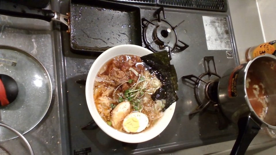 魔神流 豚バラ醤油らうめん