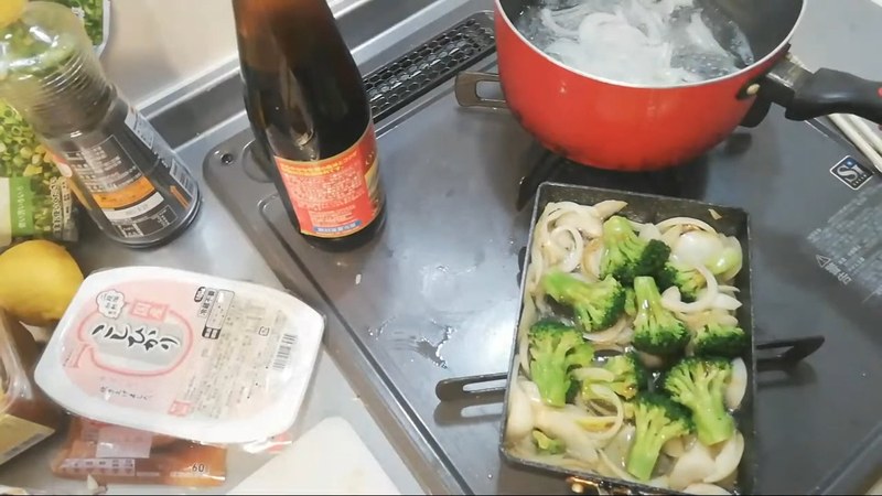 酒とみりんを加えてアルコールを飛ばす の画面