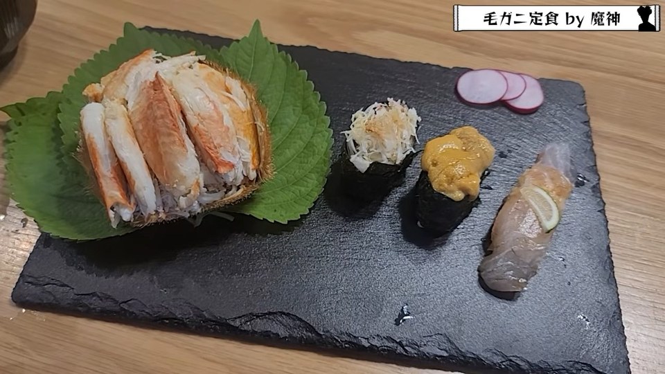 毛ガニの甲羅盛り