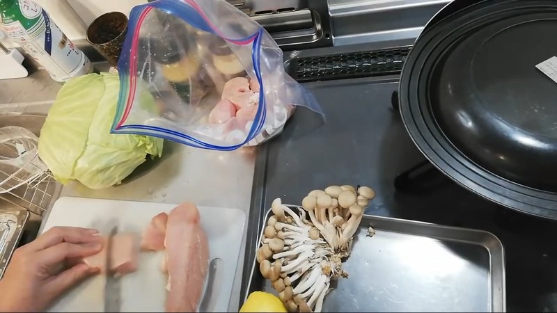鶏むね肉を一口大に切る の画面