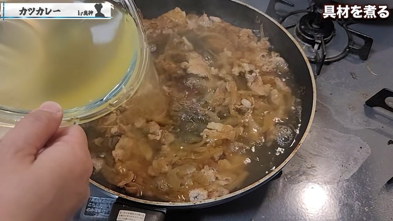 だしを加えて煮る の画面