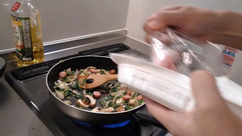 ご飯を加えて炒め合わせる の画面