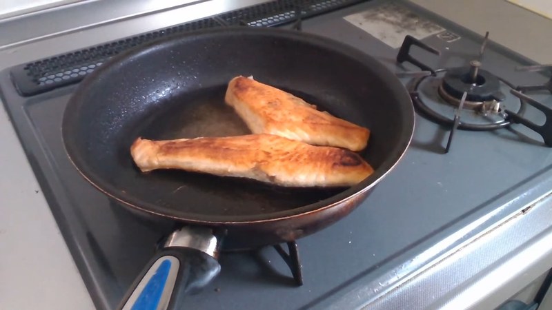 サーモンを弱火でじっくり焼く の画面