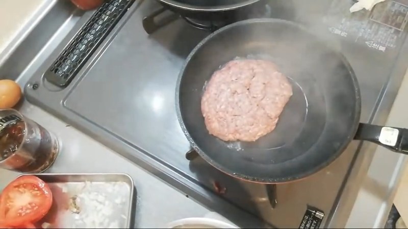 パティを強火で焼く の画面