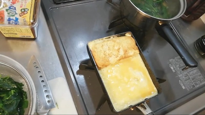 強火で最後の一巻き、弱火で形を整える の画面